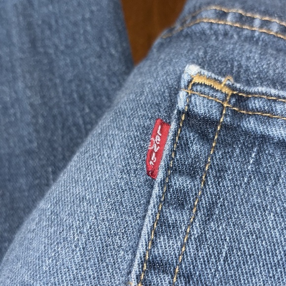 ♻️ Levi Strauss 505 Classic Fit Medium Wash Jeans 32x24 - Picture 3 of 11